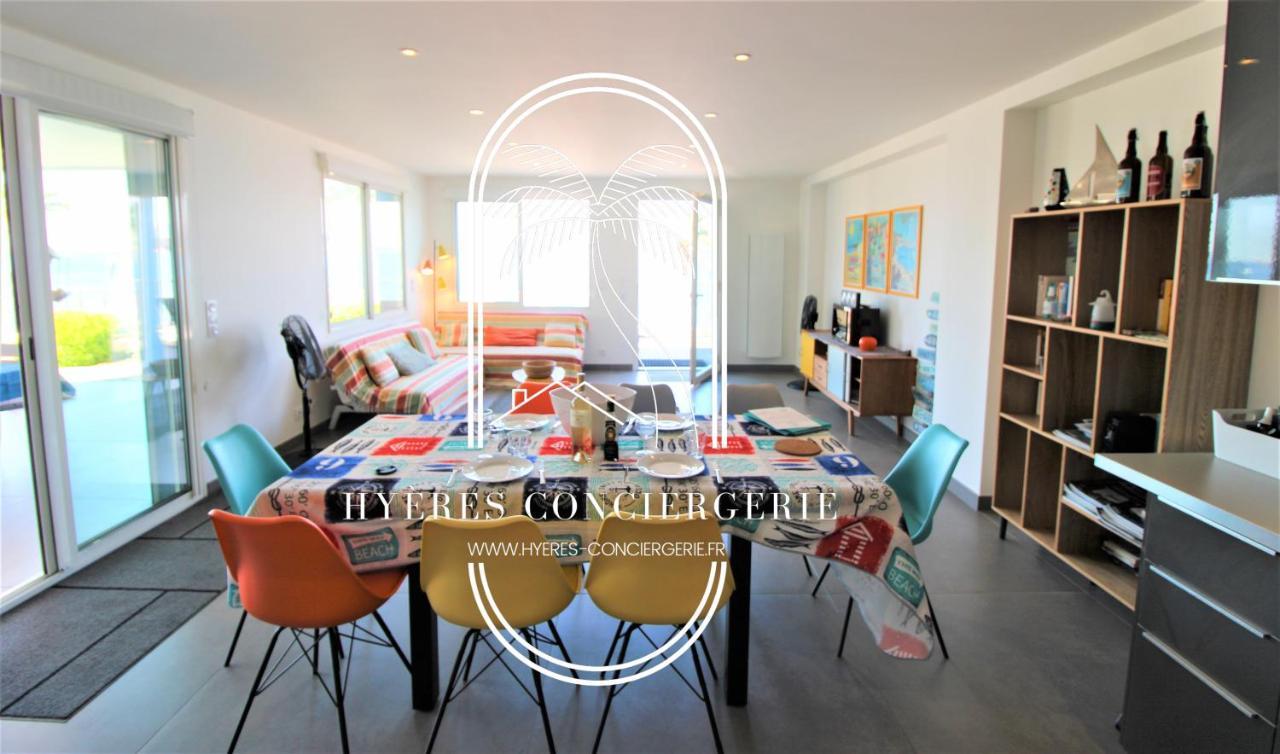Villa Antoine Appartement Rdj Vue Mer Clim Wifi Parking Plage 50M La Garonne Le Pradet Esterno foto